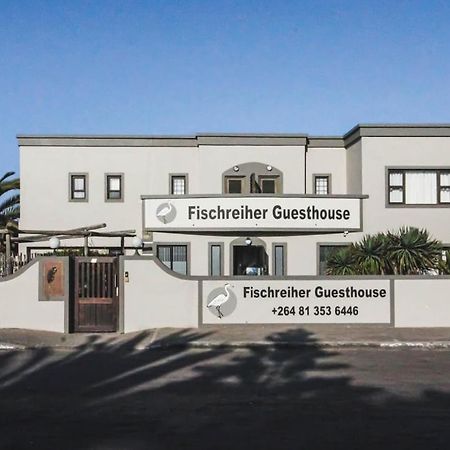 Guesthouse Fischreiher B&B Свакопмунд Екстер'єр фото