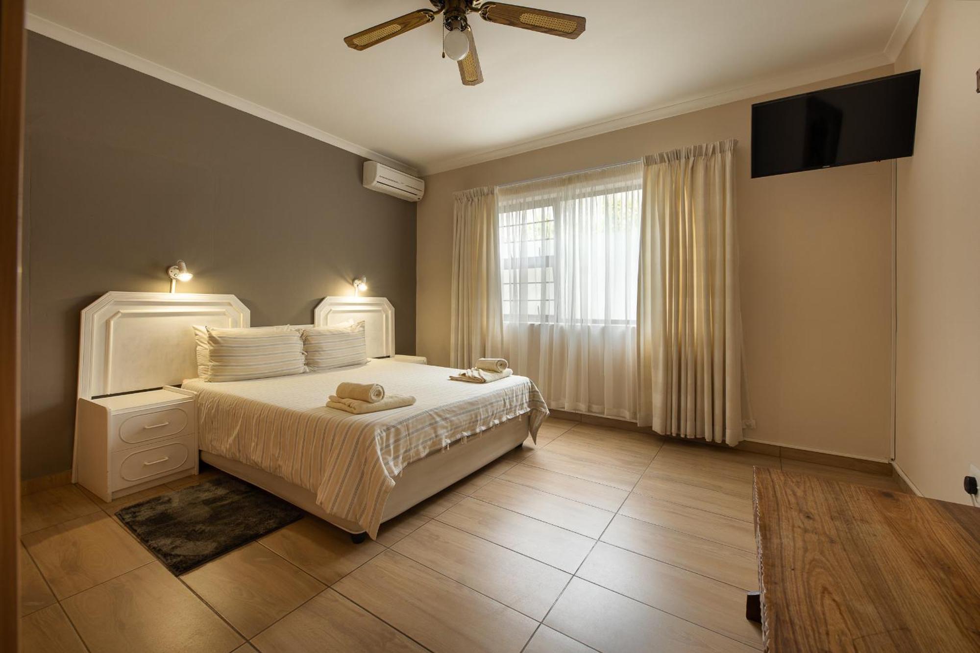 Guesthouse Fischreiher B&B Свакопмунд Екстер'єр фото