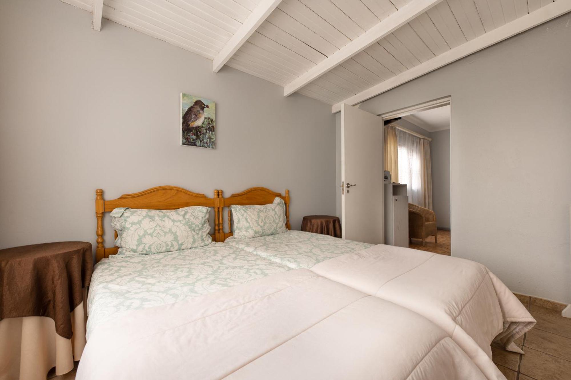 Guesthouse Fischreiher B&B Свакопмунд Екстер'єр фото