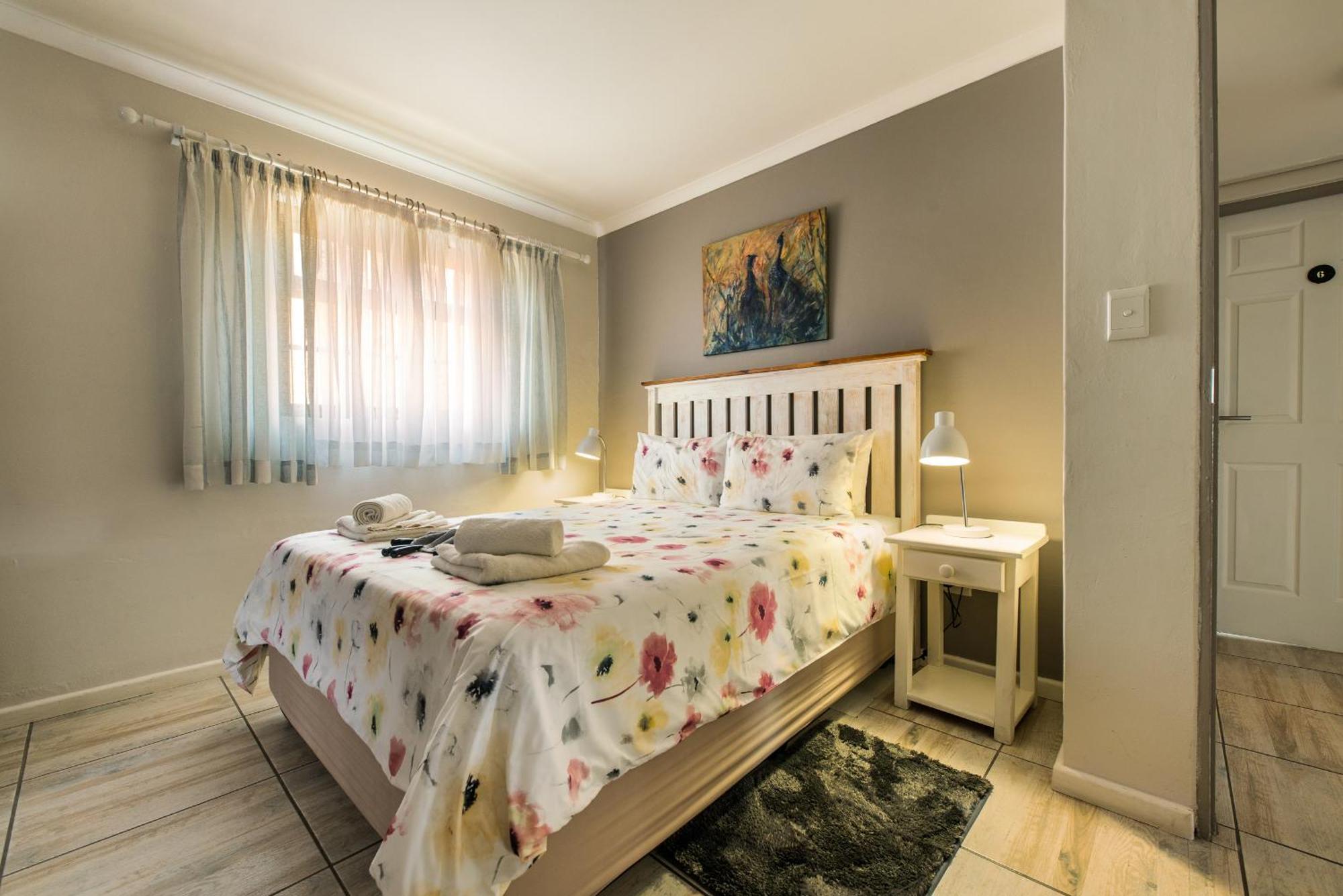 Guesthouse Fischreiher B&B Свакопмунд Екстер'єр фото